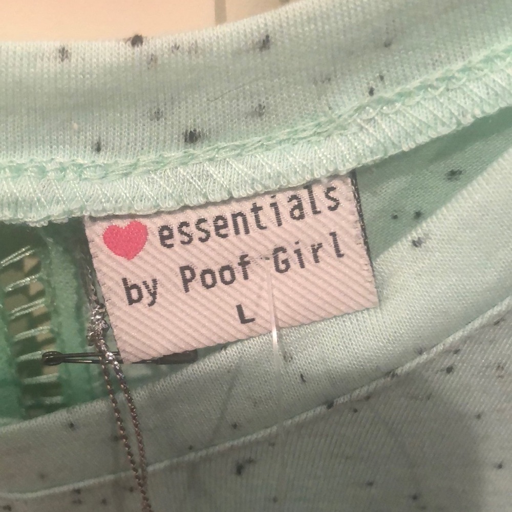 NWT Girls long sleeve t-shirt. Size L. - Picture 2 of 4